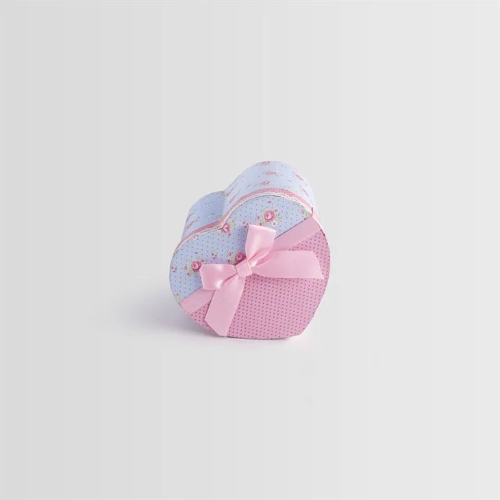 empty heart boxes 5